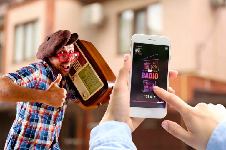 Découvrez les nouvelles fonctionnalités de la Radio Numérique Terrestre (RNT)